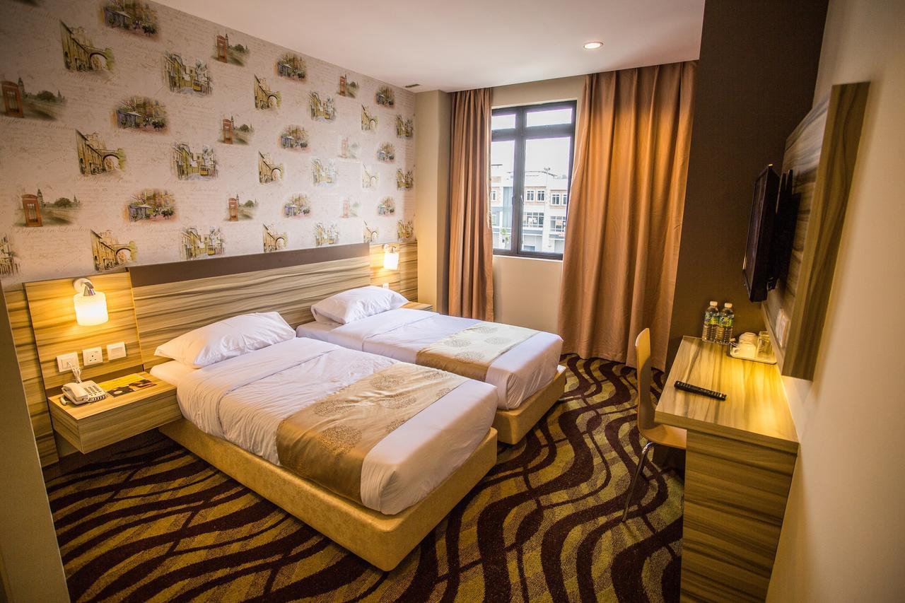 Hotel Zamburger Victory City Johor Bahru Habitación foto