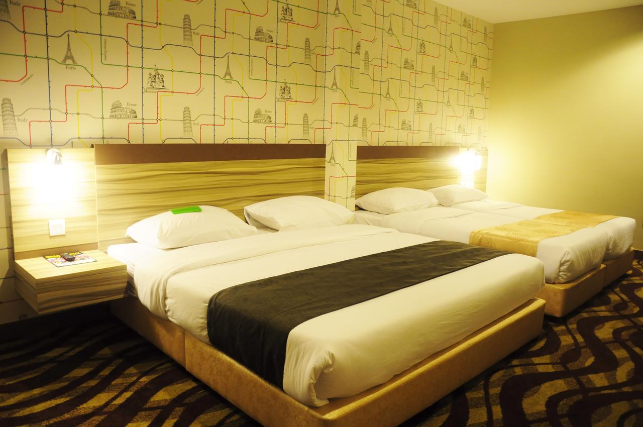 Hotel Zamburger Victory City Johor Bahru Habitación foto